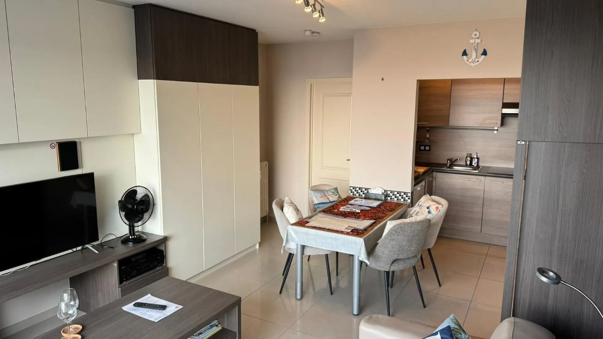 Splendid Seaview - Ostend Luxury Studio 4 Persons At Beach And Sea Belgien